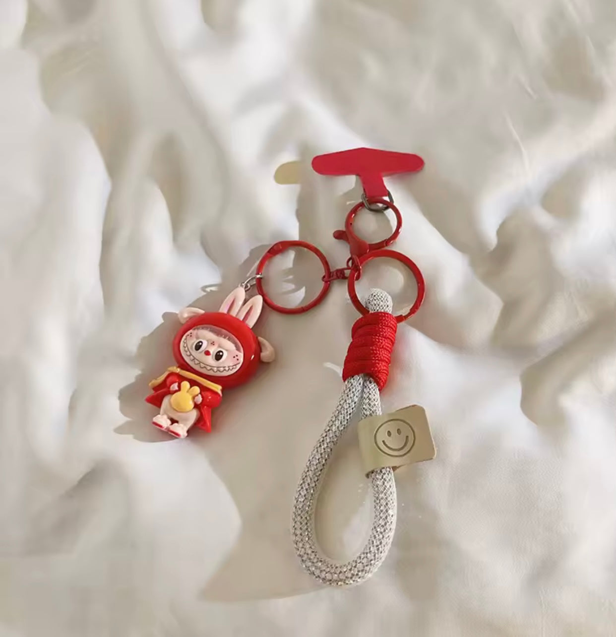 Labubu keychain-wrist Cellphone