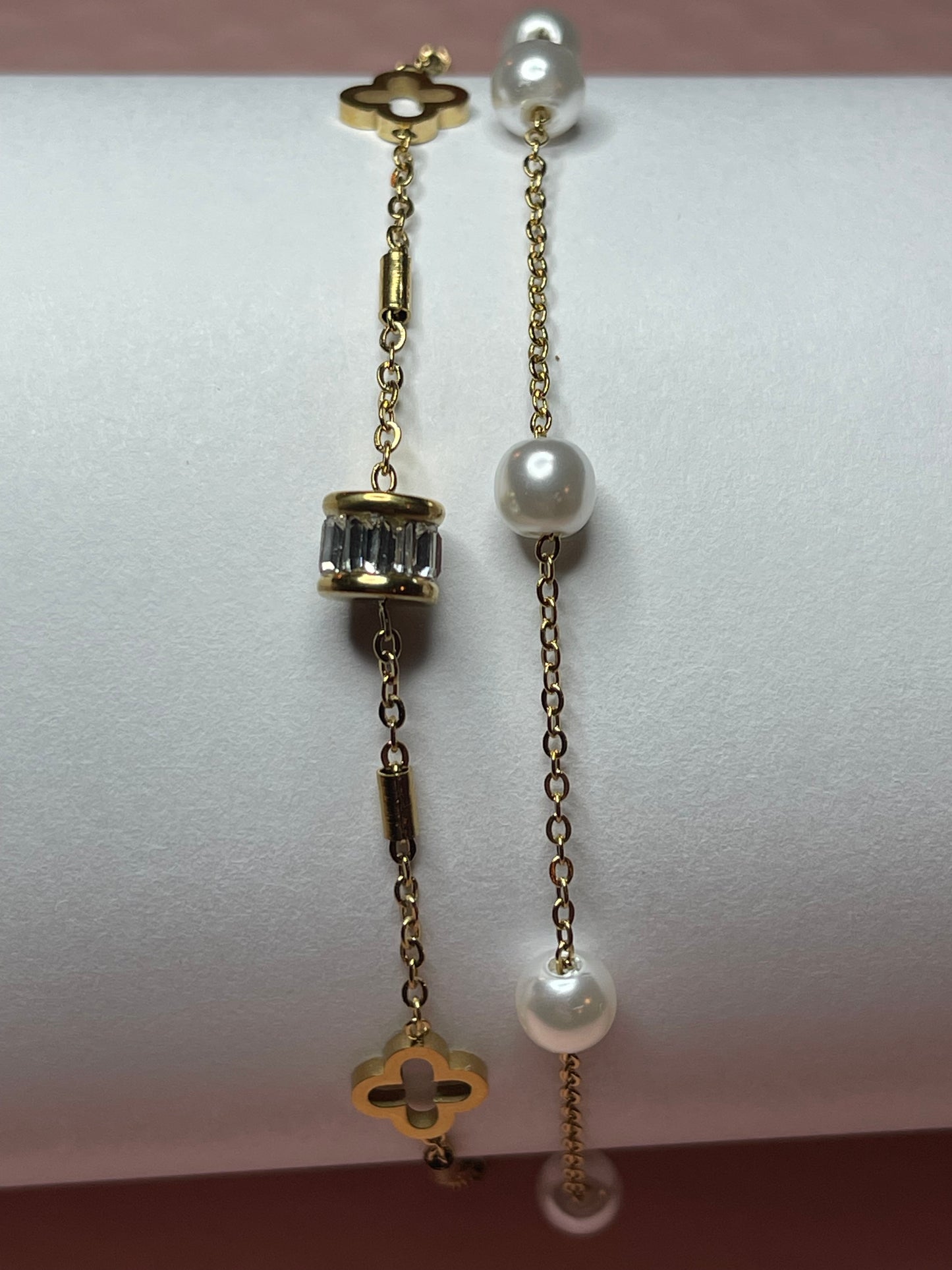 Van Anklets