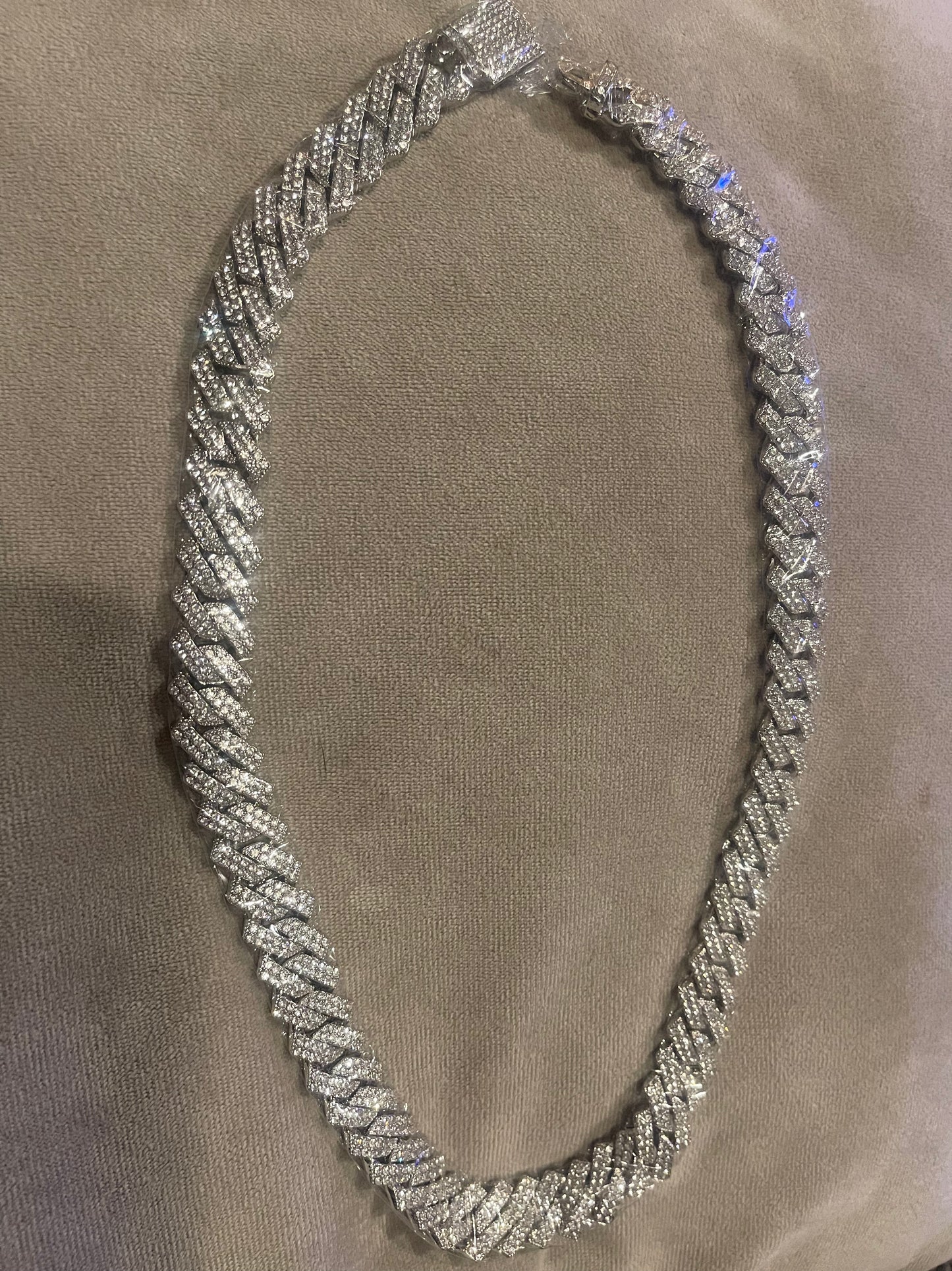 Cadena de lujo cubana